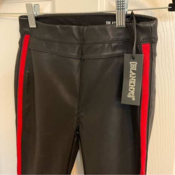 NWT Blank NYC Black Light My Fire Vegan Leather Pull On Pants Womans Size 24 - Picture 4 of 10